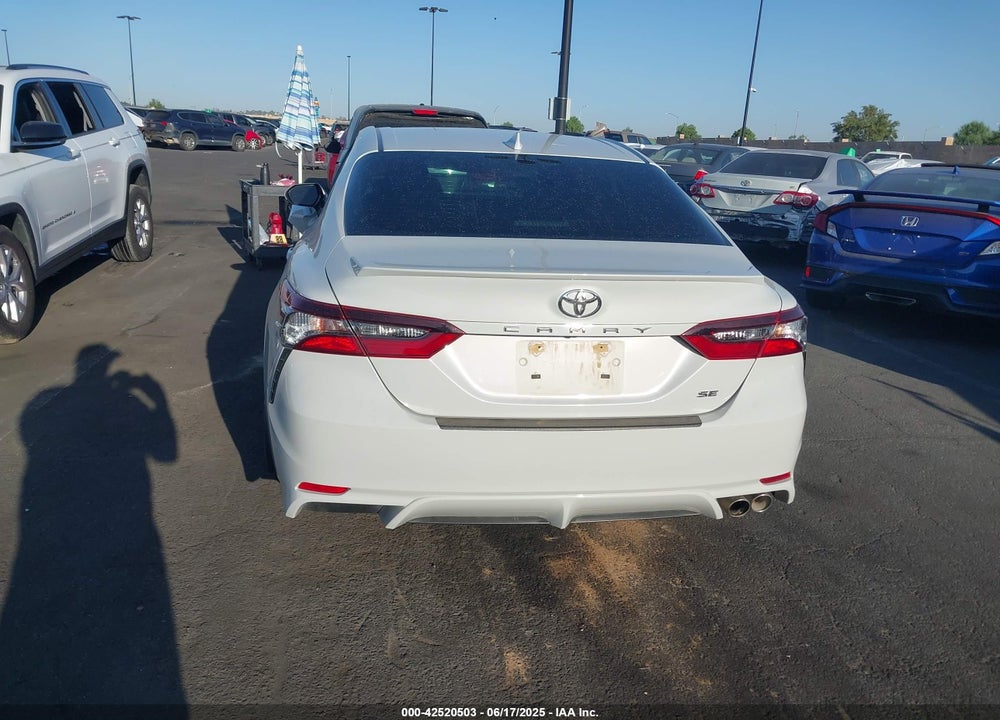 2022 TOYOTA CAMRY SE VIN: 4T1G11AK6NU071071