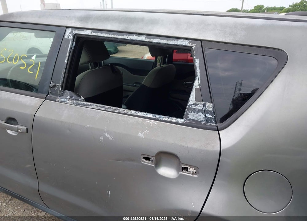 2014 KIA SOUL VIN: KNDJN2A20E7059792