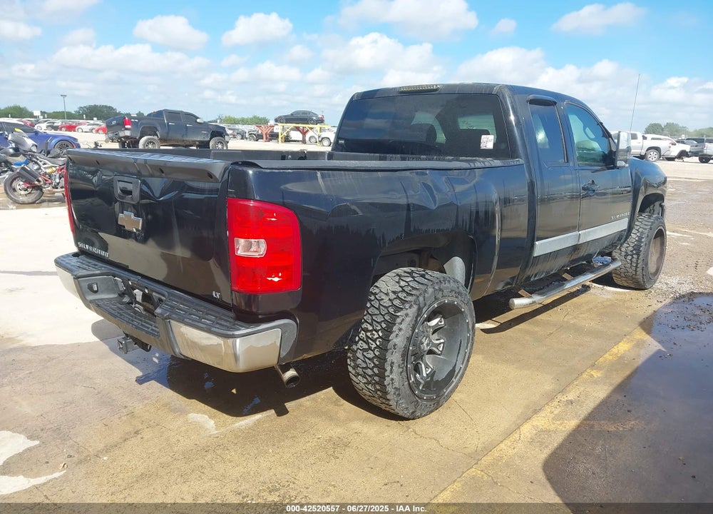2008 CHEVROLET SILVERADO 1500 LT1 VIN: 2GCEC19J681215297