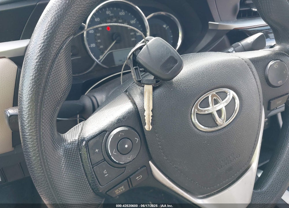 2016 TOYOTA COROLLA LE VIN: 5YFBURHEXGP411620