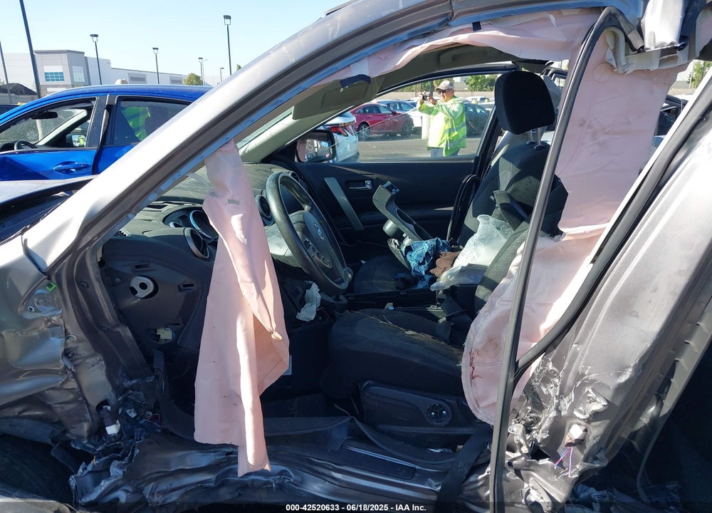 2013 NISSAN ROGUE VIN: JN8AS5MT6DW525863