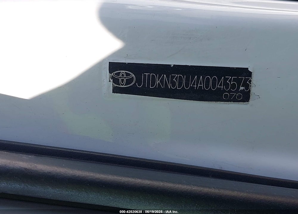 2010 TOYOTA PRIUS VIN: JTDKN3DU4A0043573