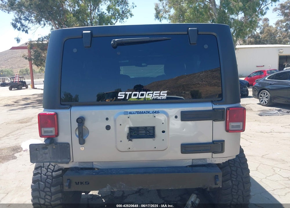 2018 JEEP WRANGLER JK UNLIMITED VIN: 1C4BJWDG4JL807265