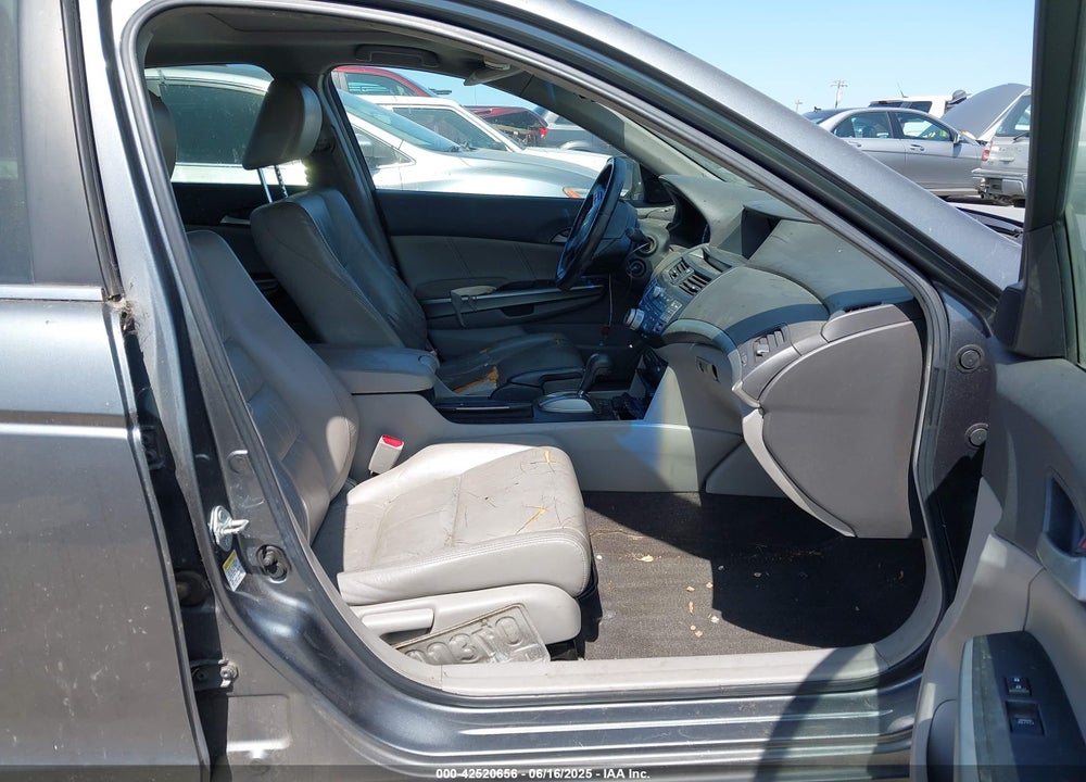 2008 HONDA ACCORD 2.4 EX-L VIN: 1HGCP26818A096584