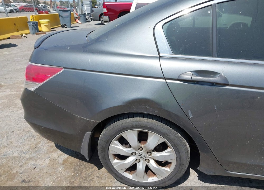 2008 HONDA ACCORD 2.4 EX-L VIN: 1HGCP26818A096584