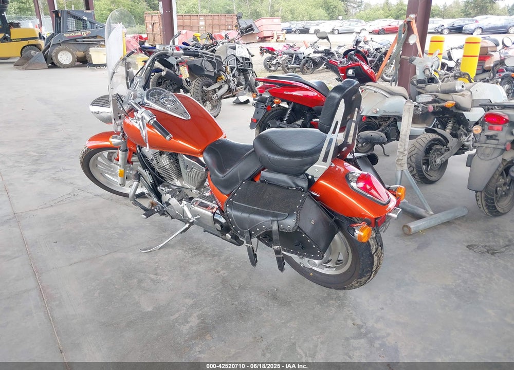 2006 HONDA VTX1300 C VIN: 1HFSC55096A212491