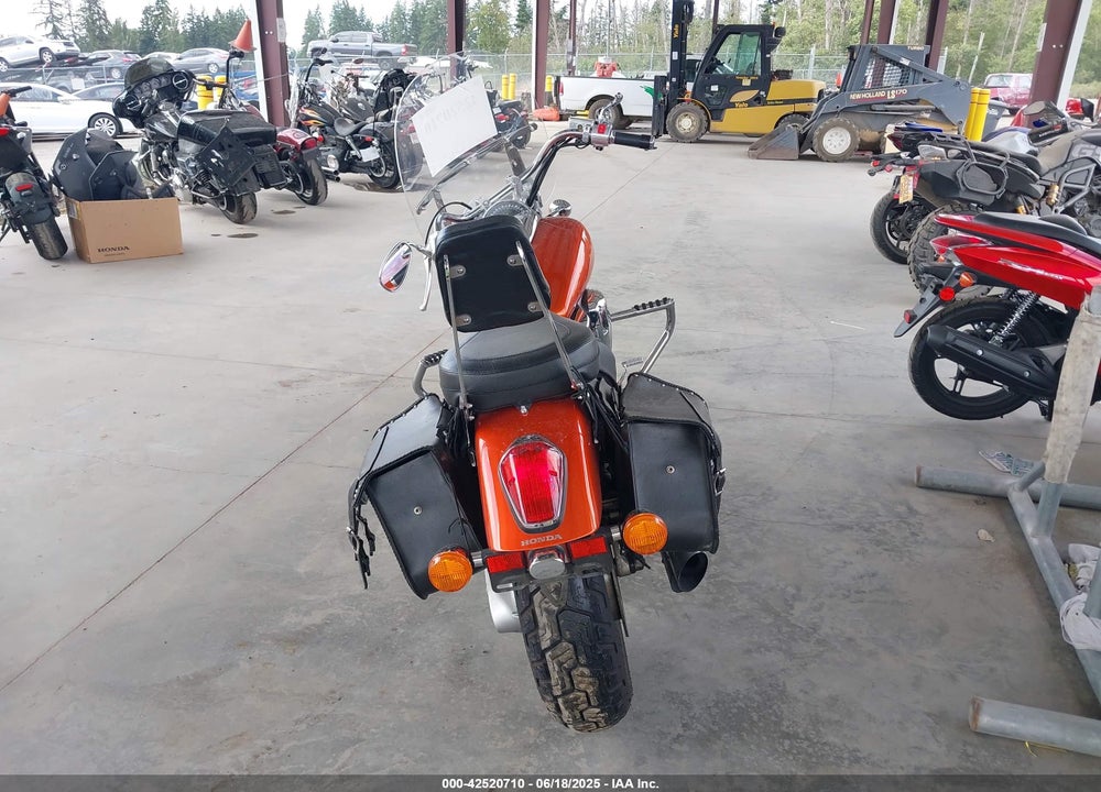 2006 HONDA VTX1300 C VIN: 1HFSC55096A212491