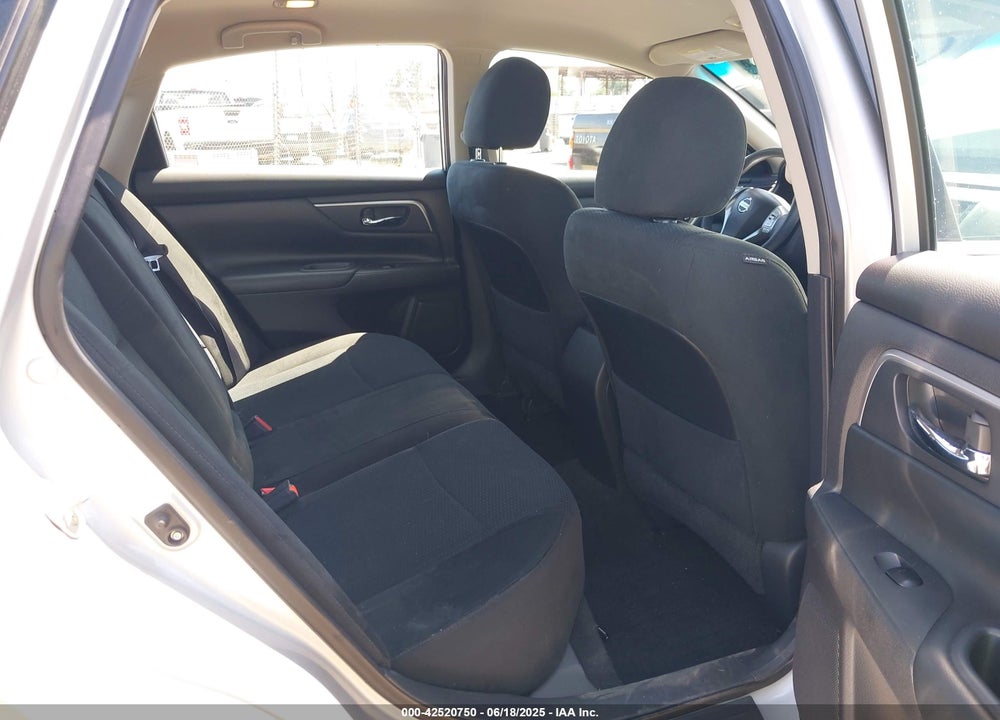 2015 NISSAN ALTIMA VIN: 1N4AL3AP1FC572698