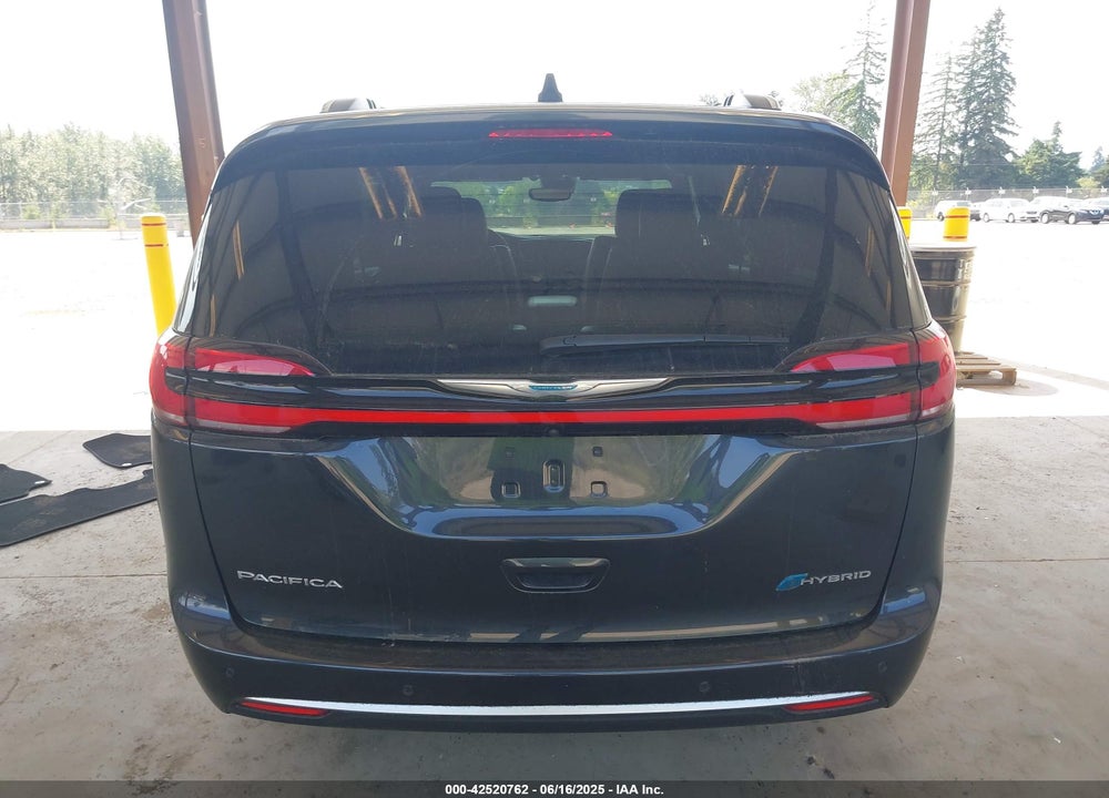 2021 CHRYSLER PACIFICA HYBRID PINNACLE VIN: 2C4RC1N72MR548474