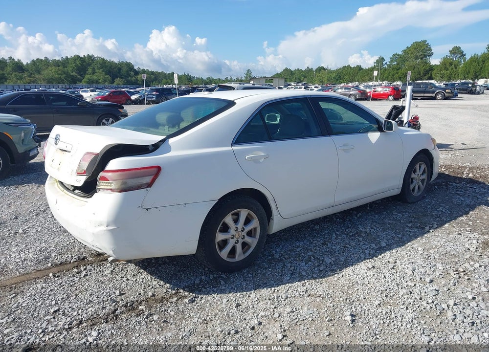 2011 TOYOTA CAMRY VIN: 4T1BF3EK1BU764563