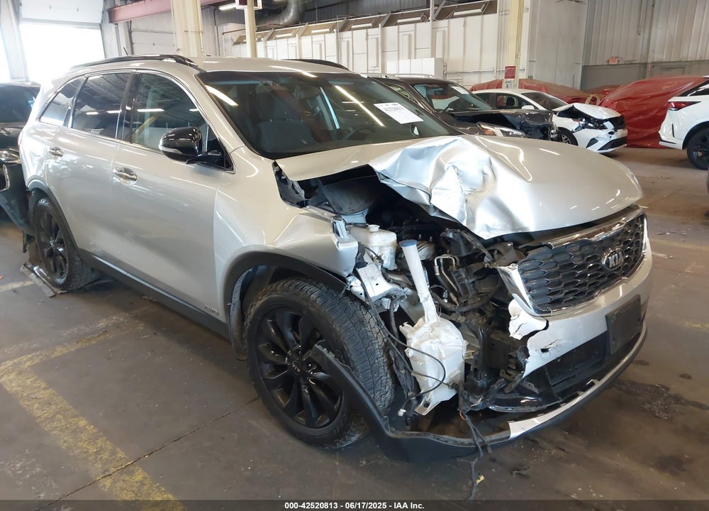 2020 KIA SORENTO 3.3L S VIN: 5XYPGDA54LG657555
