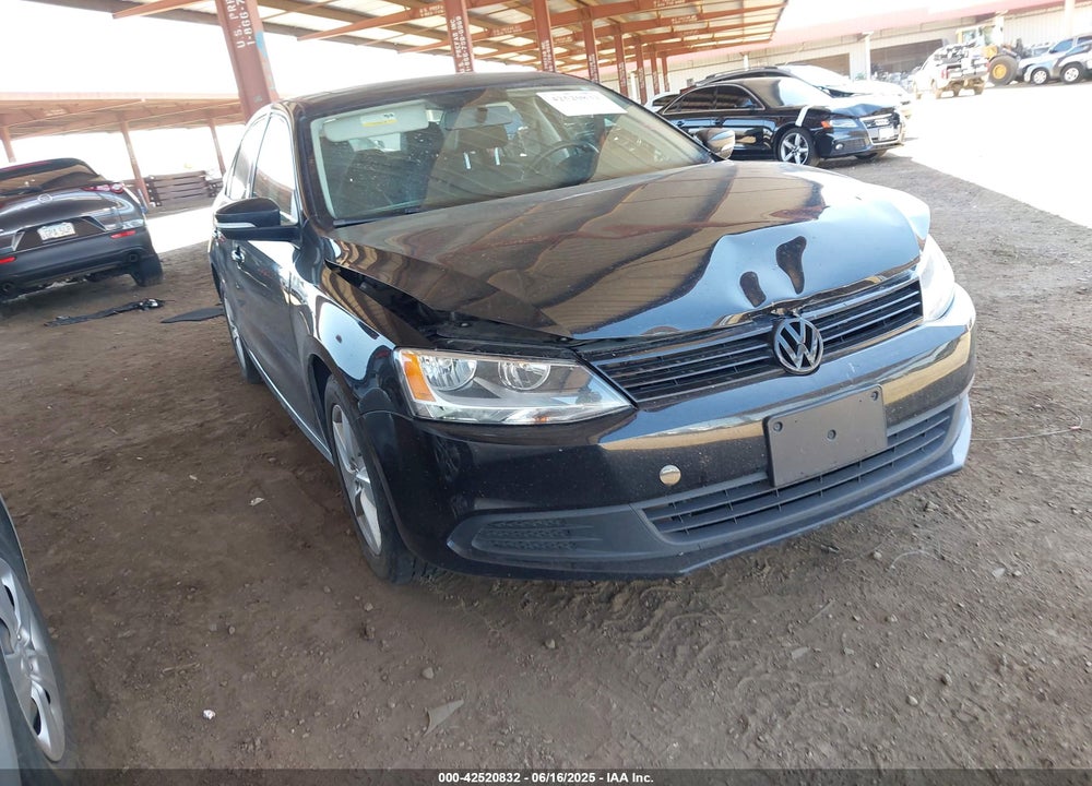 2012 VOLKSWAGEN JETTA SE W/CONVENIENCE/SUNROOF VIN: 3VWDX7AJ8CM304320