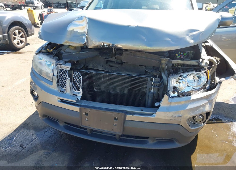 2014 JEEP COMPASS LATITUDE VIN: 1C4NJDEB4ED514597