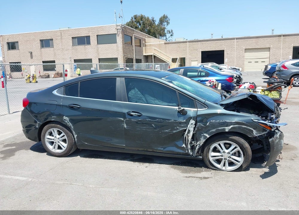 2018 CHEVROLET CRUZE VIN: 1G1BE5SM6J7195207