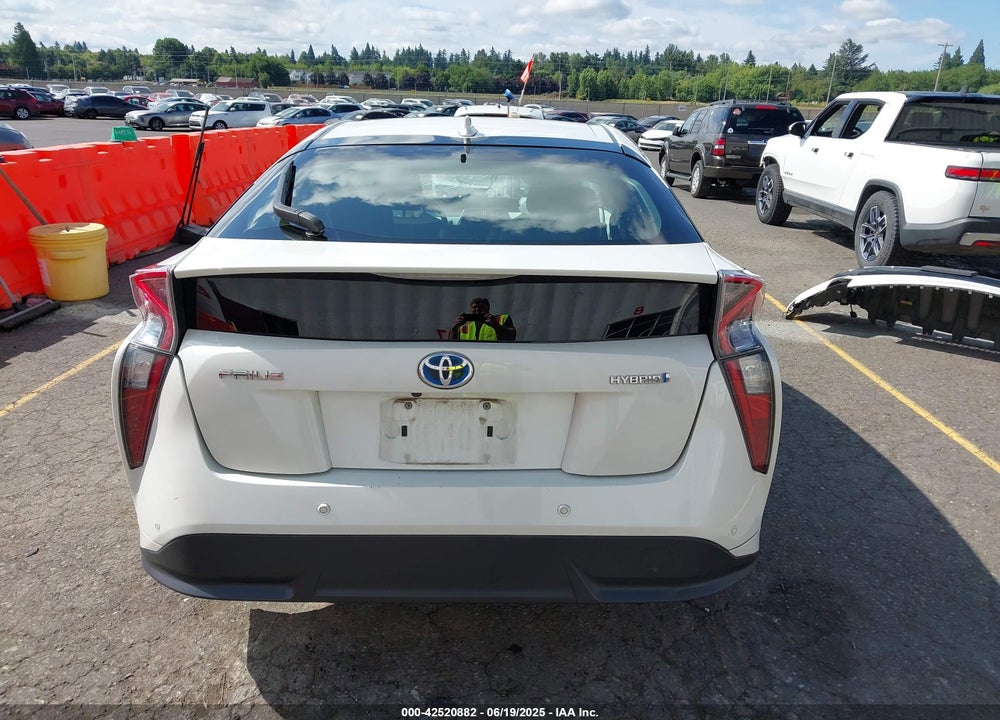 2017 TOYOTA PRIUS THREE TOURING VIN: JTDKARFU8H3051809