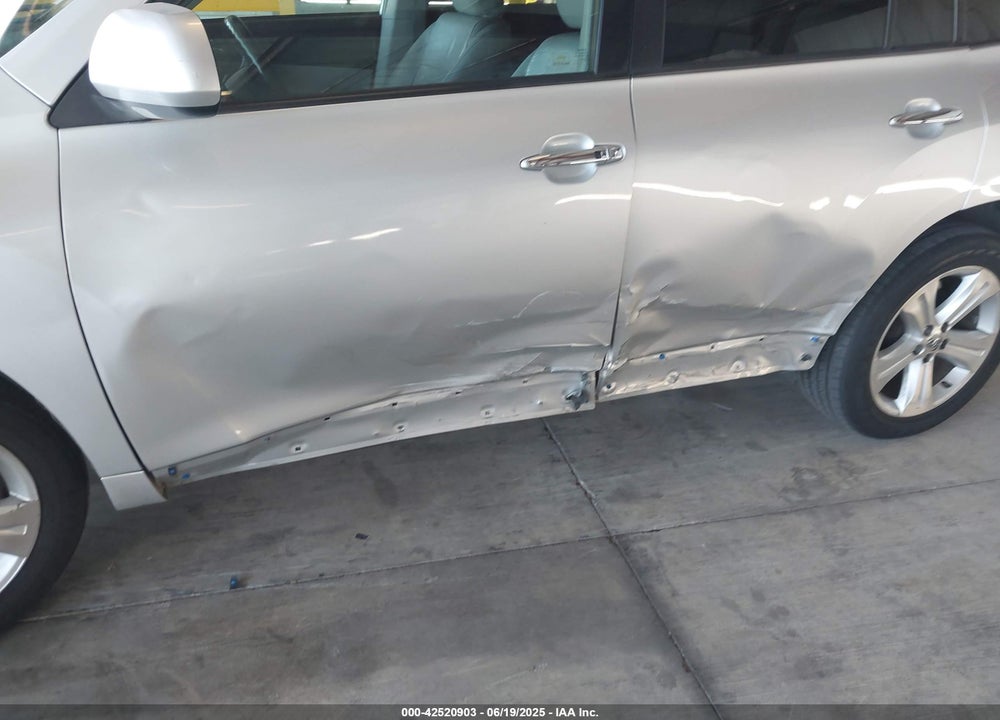 2010 TOYOTA HIGHLANDER LIMITED V6 VIN: 5TDYK3EH5AS004136