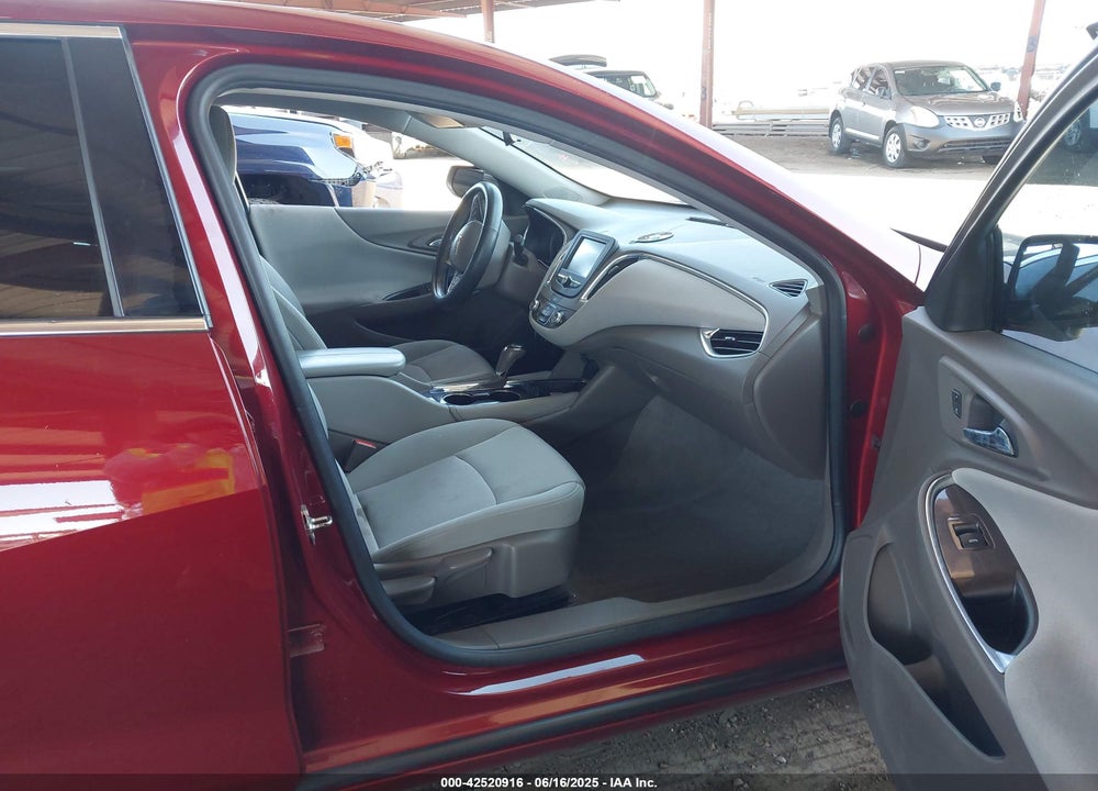 2018 CHEVROLET MALIBU VIN: 1G1ZD5ST9JF278354