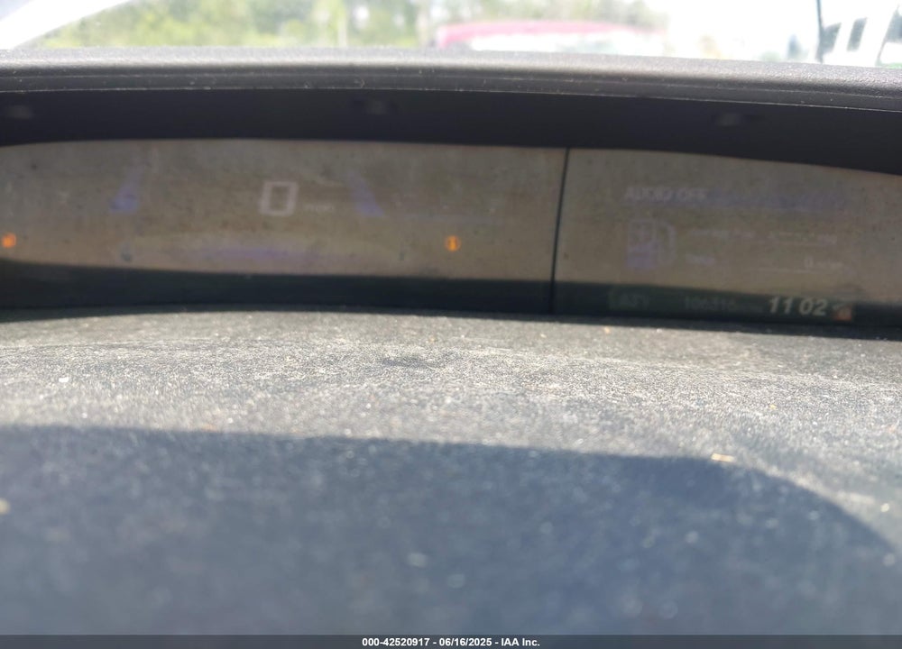 2014 HONDA CIVIC VIN: 19XFB2F82EE028524