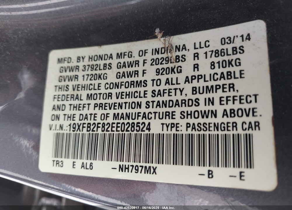 2014 HONDA CIVIC VIN: 19XFB2F82EE028524
