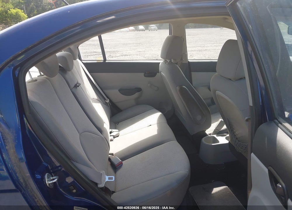 2011 HYUNDAI ACCENT VIN: KMHCN4AC2BU611783