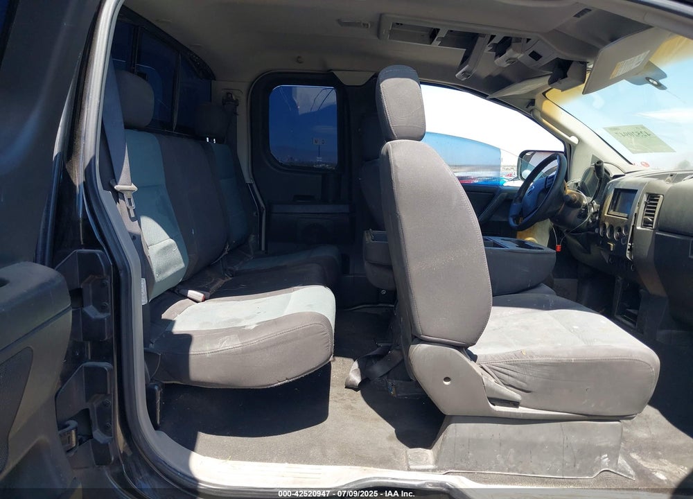 2004 NISSAN TITAN XE VIN: 1N6AA06B74N583943