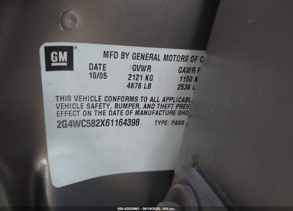 2006 BUICK LACROSSE CX VIN: 2G4WC582X61164398