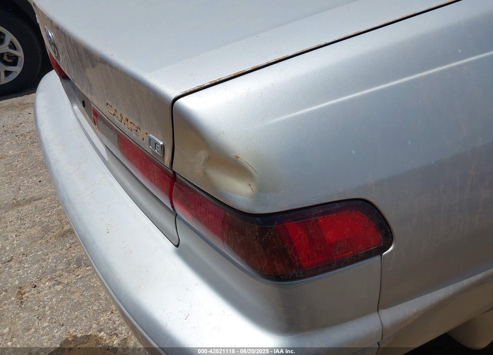 1999 TOYOTA CAMRY LE VIN: 4T1BG22K7XU568937