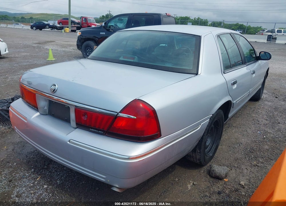 2000 MERCURY GRAND MARQUIS GS VIN: 2MEFM74WXYX688977