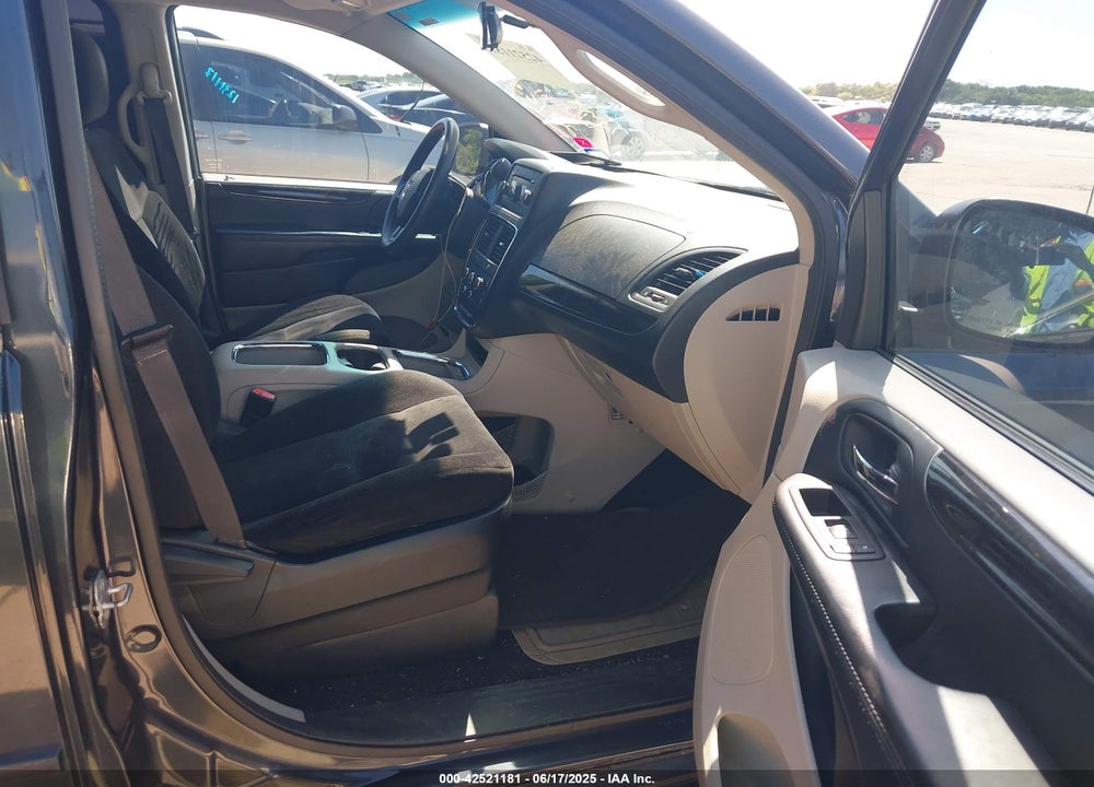2014 DODGE GRAND CARAVAN VIN: 2C4RDGCGXER291651