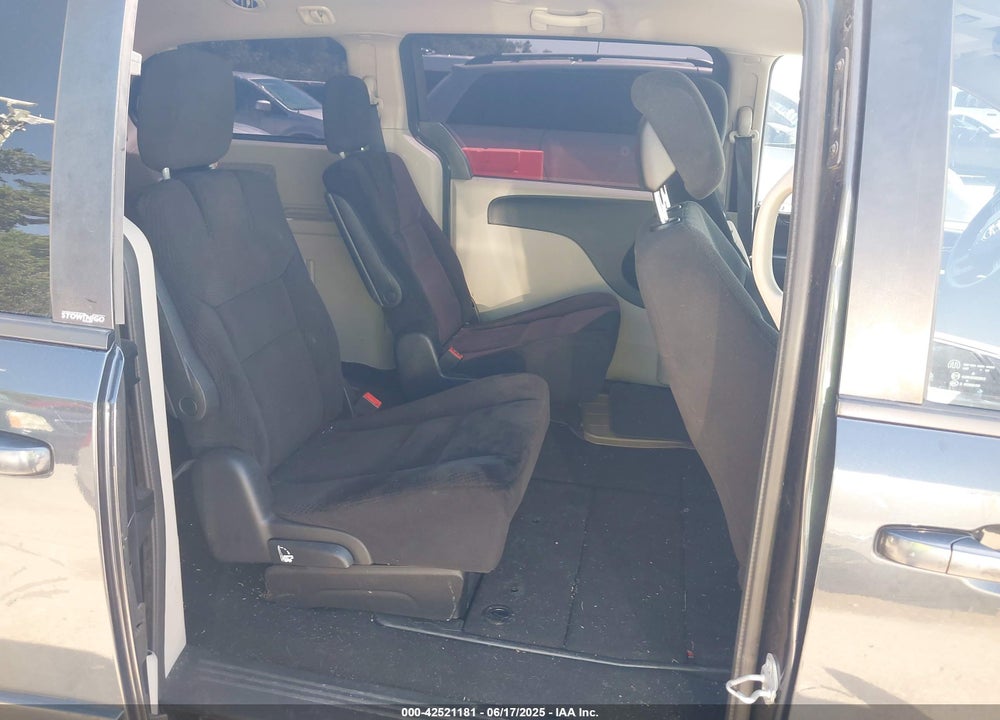 2014 DODGE GRAND CARAVAN VIN: 2C4RDGCGXER291651