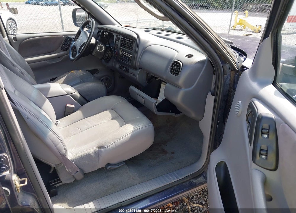 1998 DODGE DURANGO VIN: 1B4HS28Y5WF215654