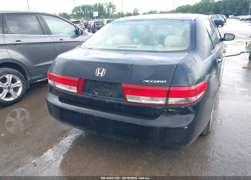 2003 HONDA ACCORD 2.4 LX VIN: 1HGCM563X3A005819