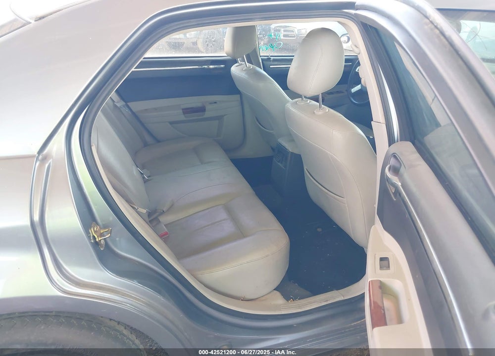 2007 CHRYSLER 300 TOURING VIN: 2C3LA53G77H662572