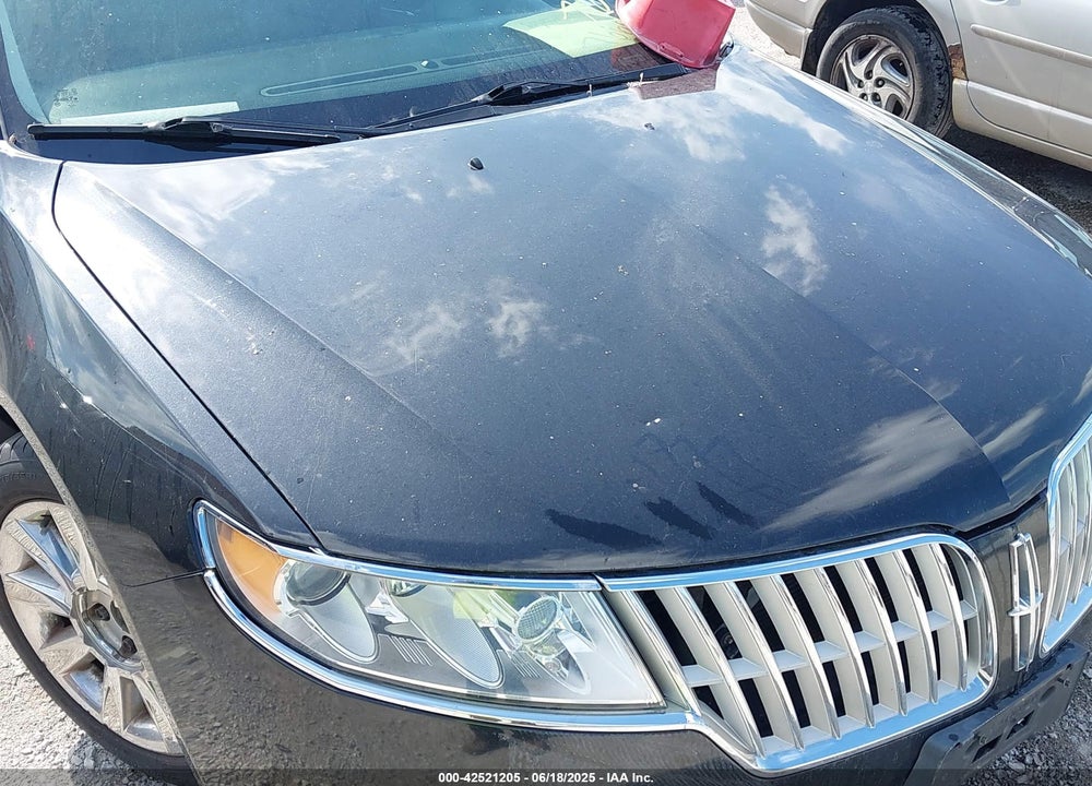 2011 LINCOLN MKZ VIN: 3LNHL2GC5BR766570