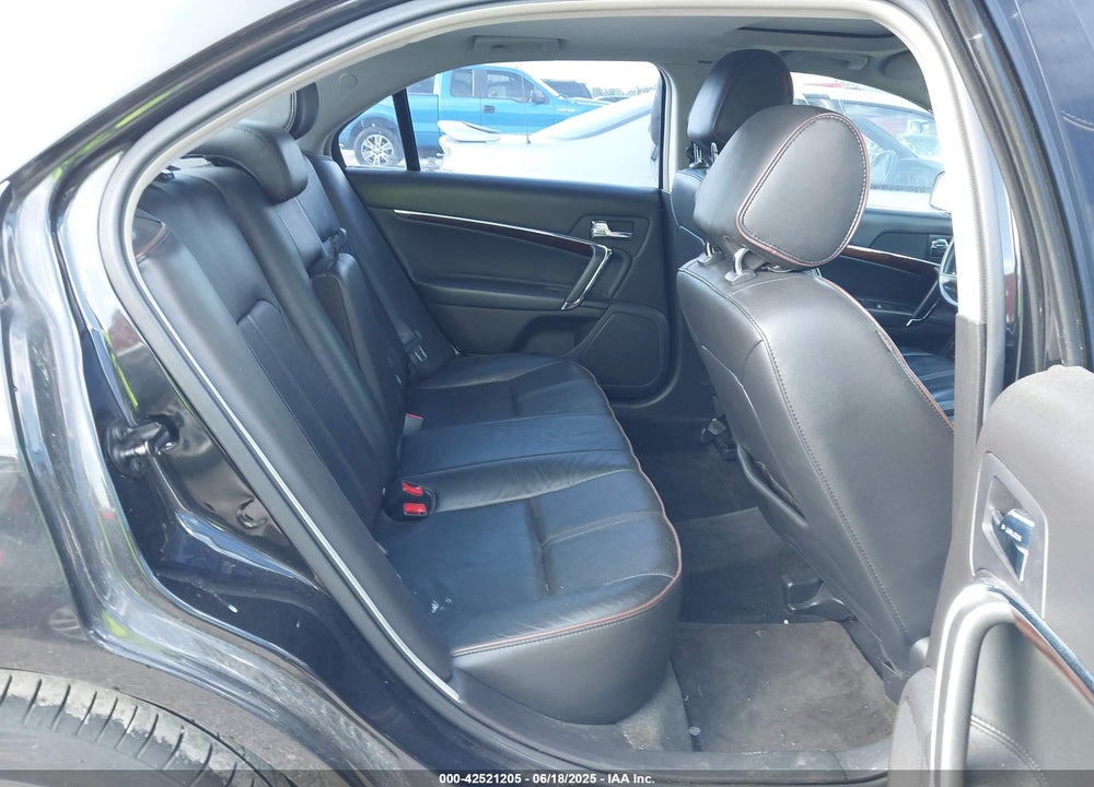 2011 LINCOLN MKZ VIN: 3LNHL2GC5BR766570