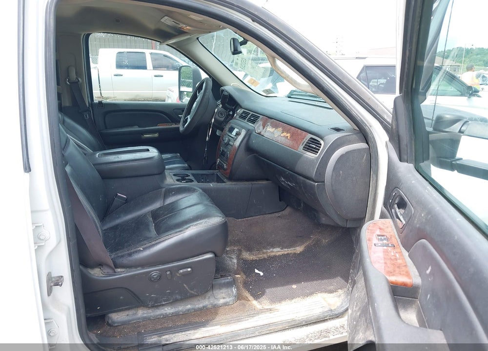2008 CHEVROLET SILVERADO 3500HD VIN: 1GCHK33658F121307
