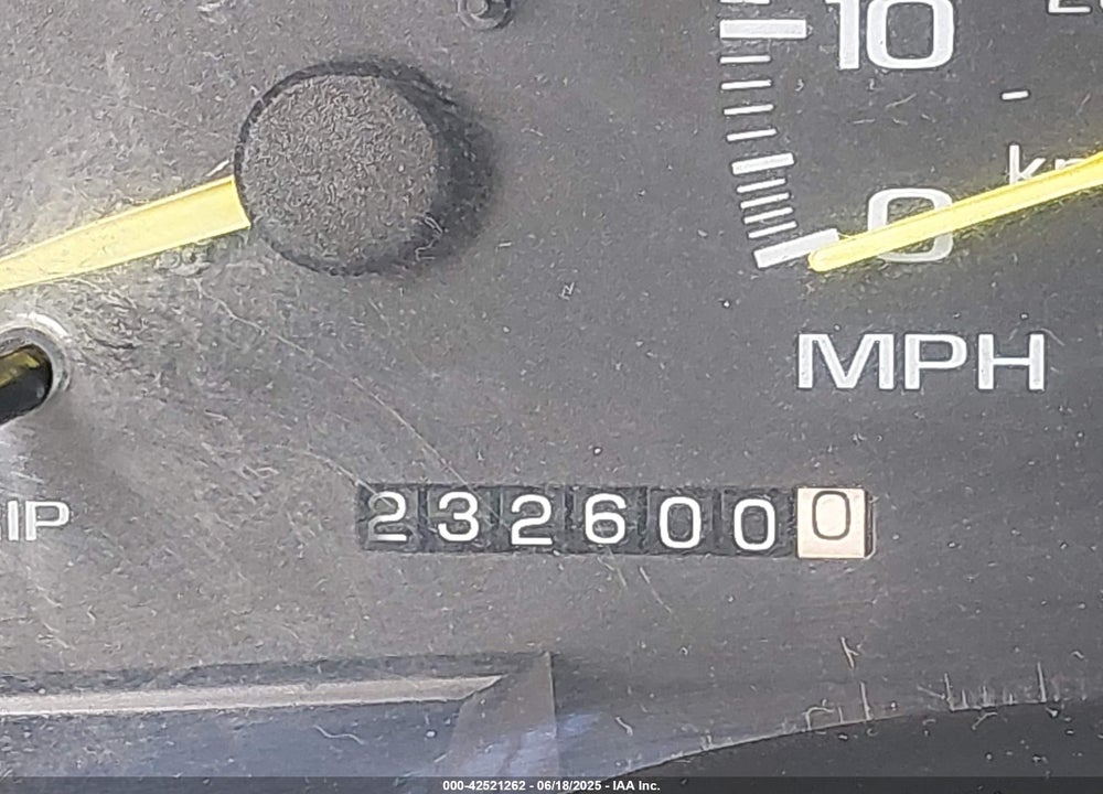 1997 GMC SUBURBAN 1500 SL VIN: 3GKFK16R2VG502239
