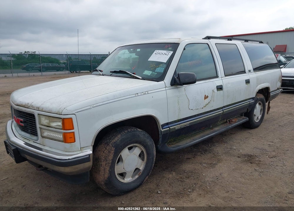 1997 GMC SUBURBAN 1500 SL VIN: 3GKFK16R2VG502239