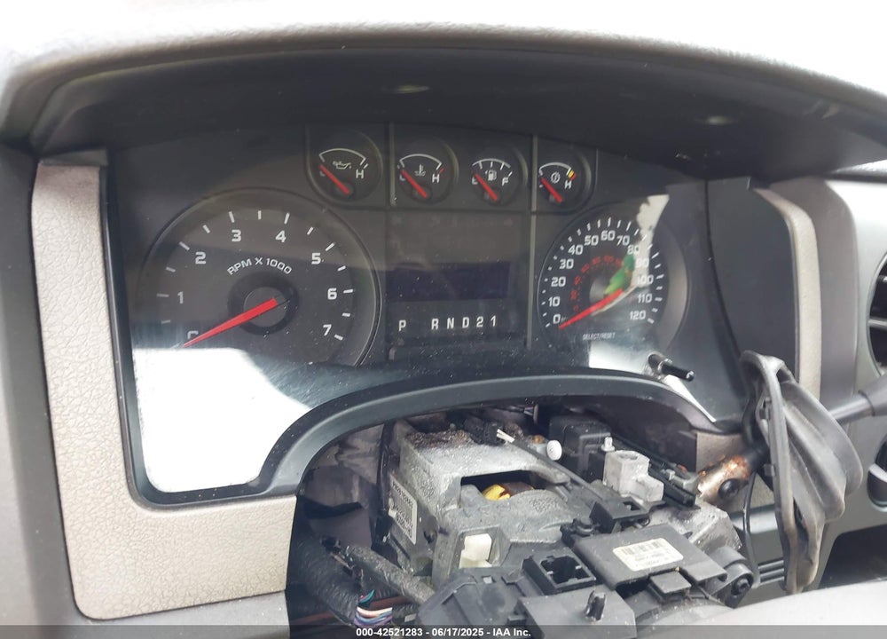 2009 FORD F-150 VIN: 1FTRX12W89KB56105
