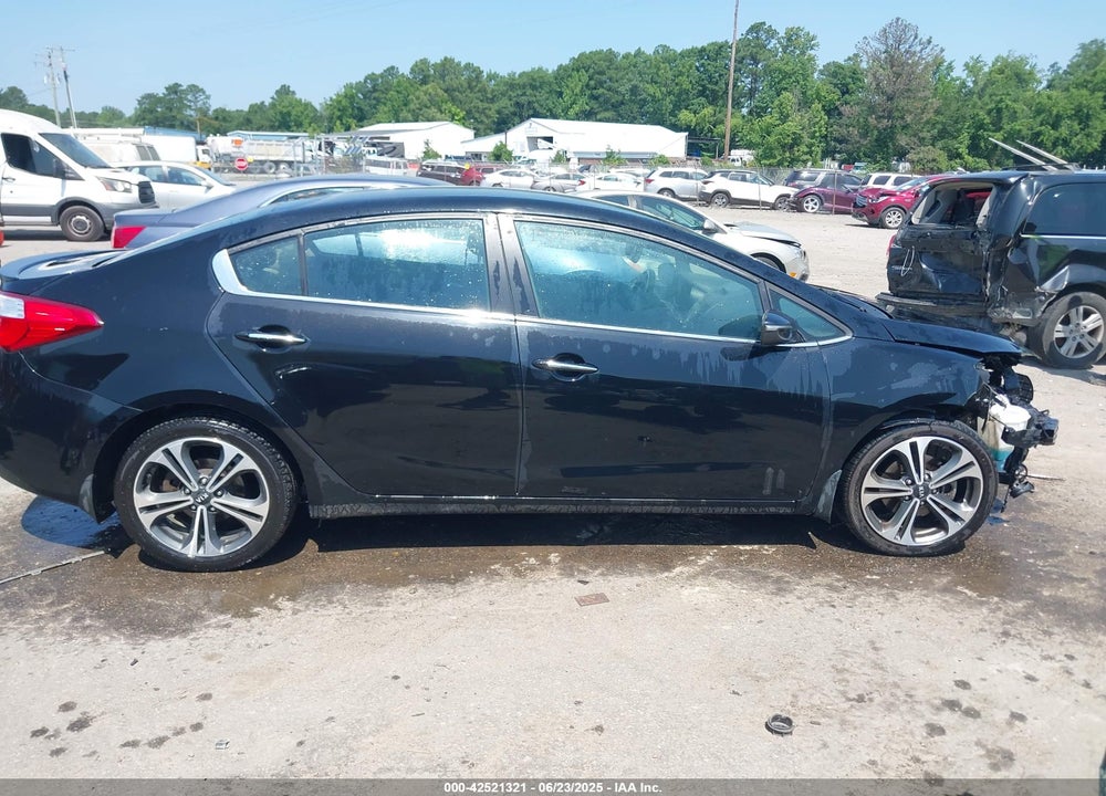 2015 KIA FORTE VIN: KNAFX4A81F5263477