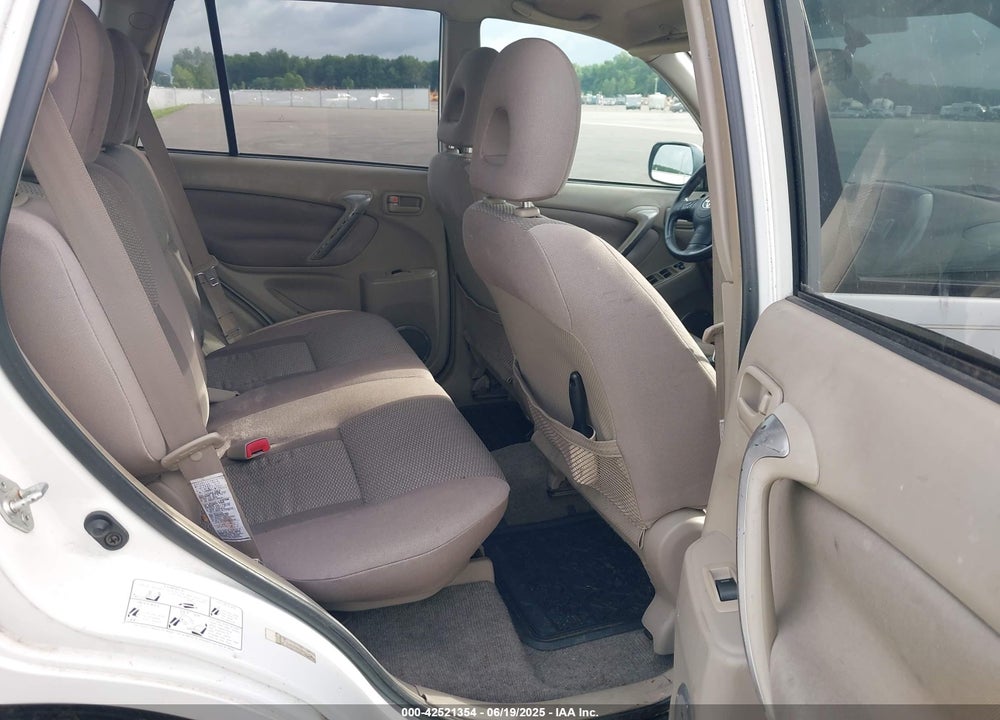 2004 TOYOTA RAV4 VIN: JTEGD20V940006150