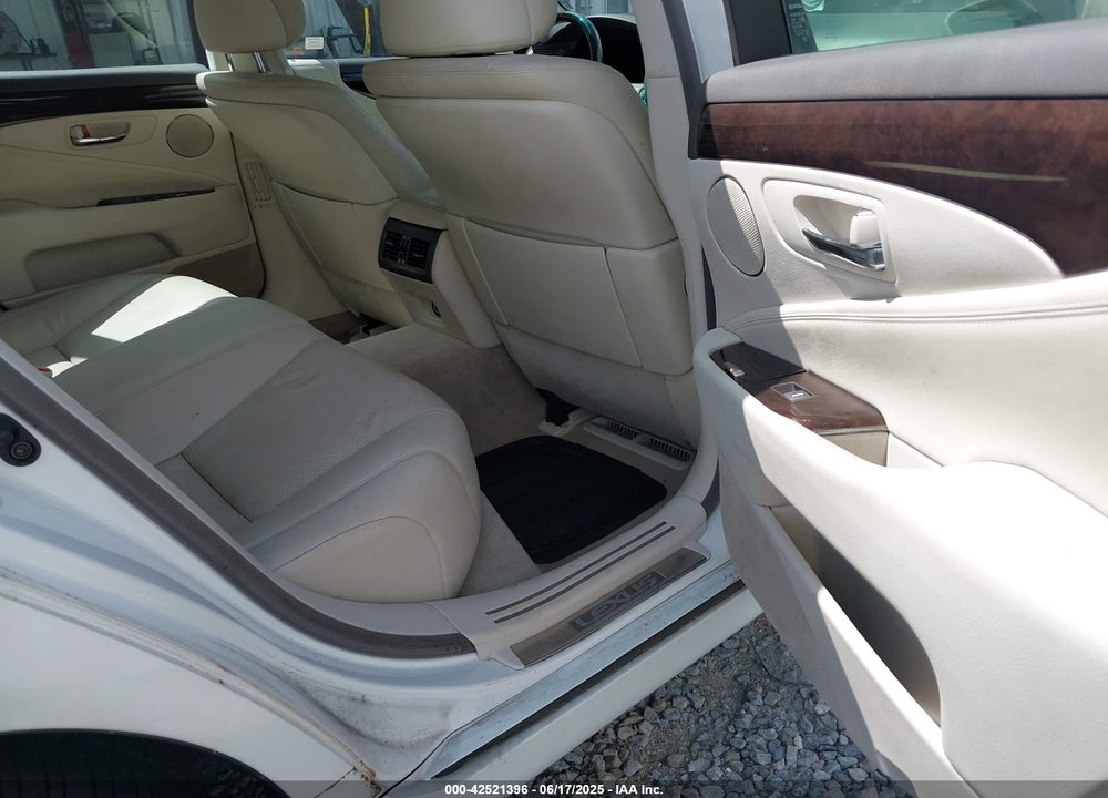 2008 LEXUS LS460 VIN: JTHBL46F185056710