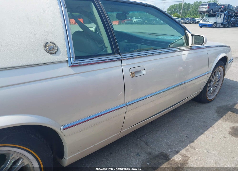 2001 CADILLAC ELDORADO ESC VIN: 1G6EL12Y01B104230
