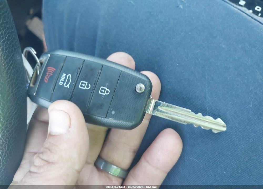 2018 KIA FORTE LX VIN: 3KPFL4A74JE164980