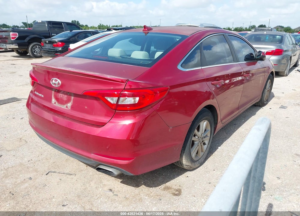 2016 HYUNDAI SONATA SE VIN: 5NPE24AF4GH273420