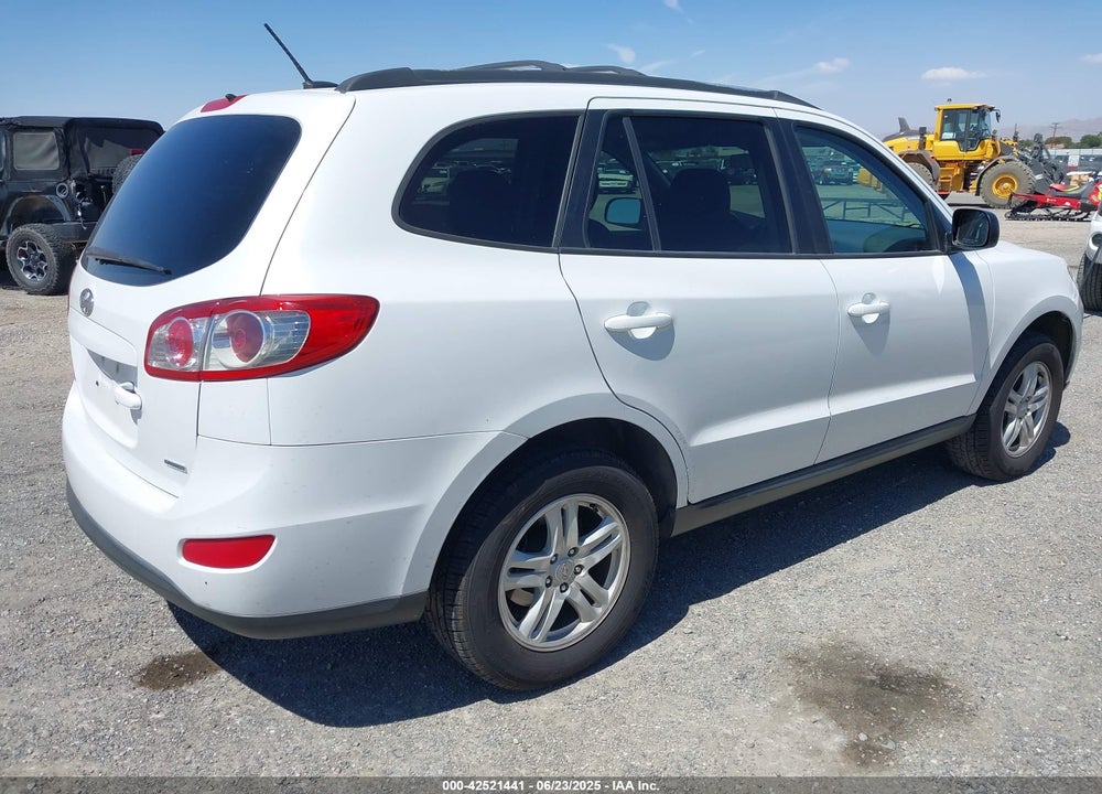 2012 HYUNDAI SANTA FE GLS VIN: 5XYZGDAB4CG162044