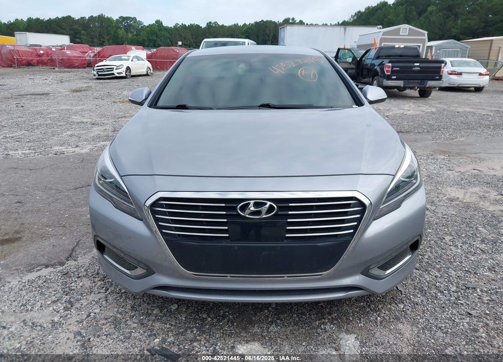 2017 HYUNDAI SONATA PLUG-IN HYBRID VIN: KMHE54L28HA049623