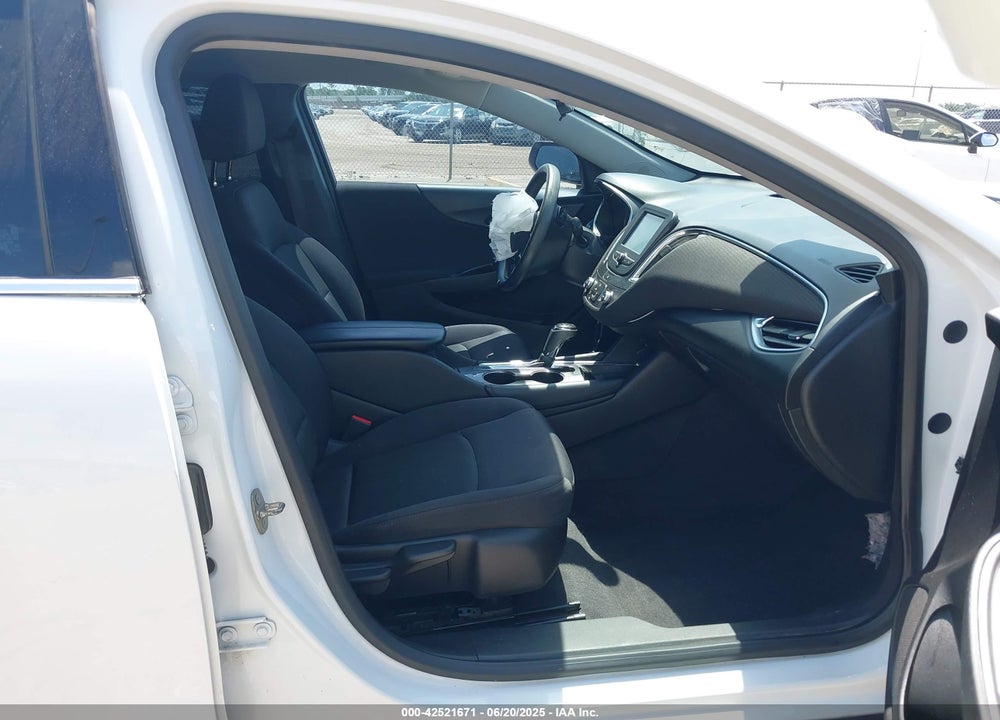 2017 CHEVROLET MALIBU VIN: 1G1ZE5ST2HF183755