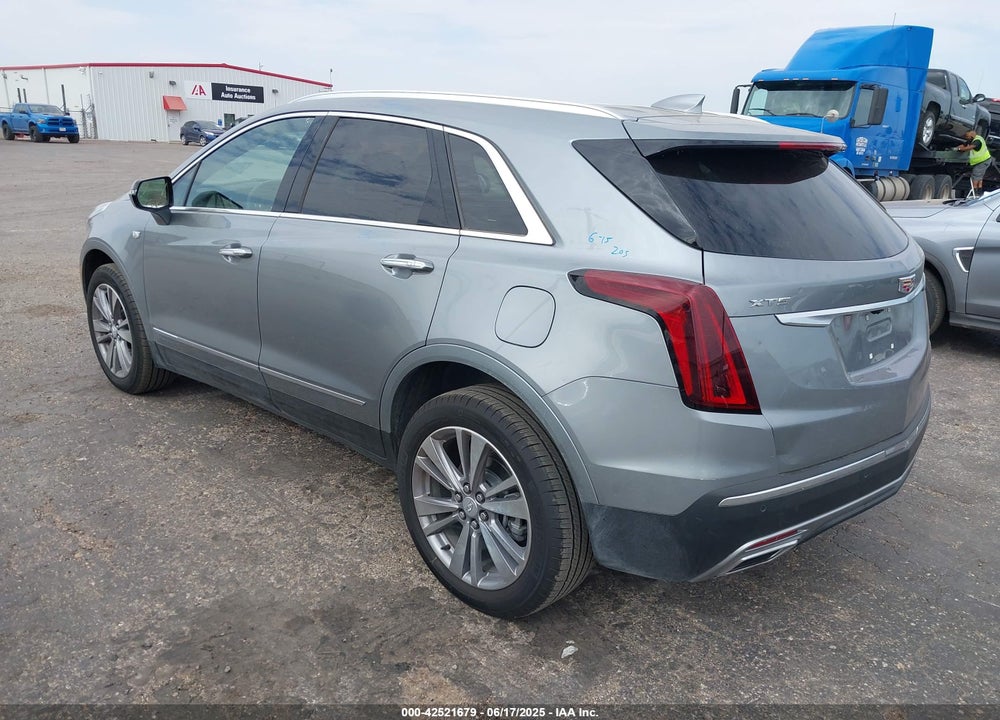 2025 CADILLAC XT5 VIN: 1GYKNCRS7SZ119415