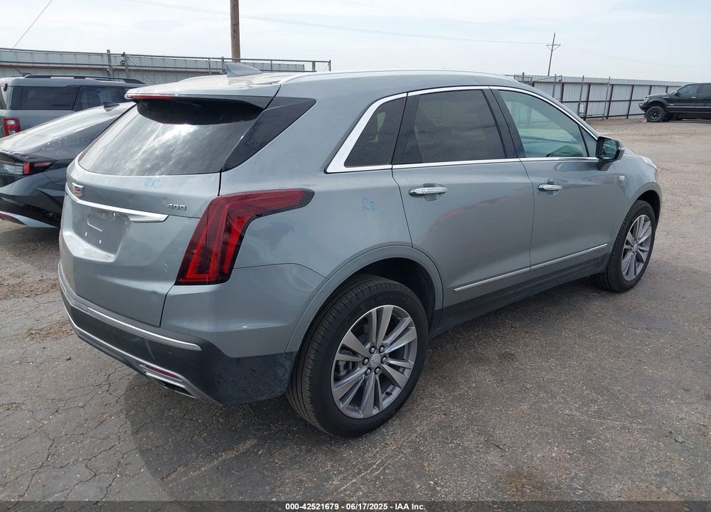 2025 CADILLAC XT5 VIN: 1GYKNCRS7SZ119415